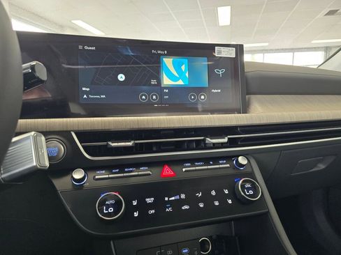 New 2026 Hyundai Sonata Limited FWD image 23