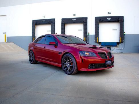 Used 2009 Pontiac G8 GT w/ Premium Package RWD image 1