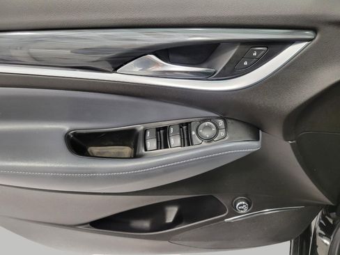 Used 2024 Buick Enclave Essence w/ Sport Touring Edition image 27