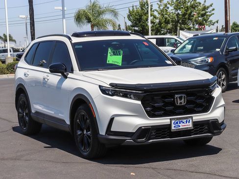 Used 2026 Honda CR-V Sport Touring image 3