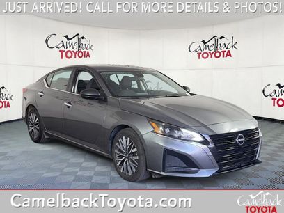 Used 2025 Nissan Altima 2.5 SV