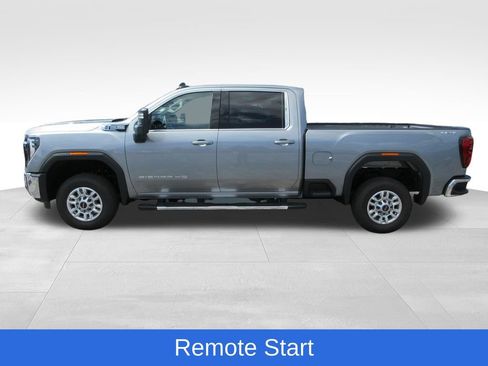 Certified 2026 GMC Sierra 2500 SLE w/ SLE Convenience Package AWD/4WD image 2