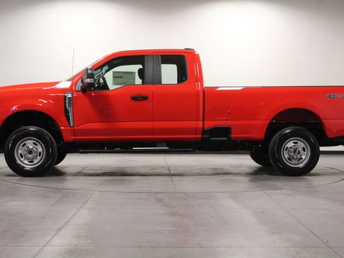 New 2025 Ford F350 XL w/ XL Chrome Package image 7