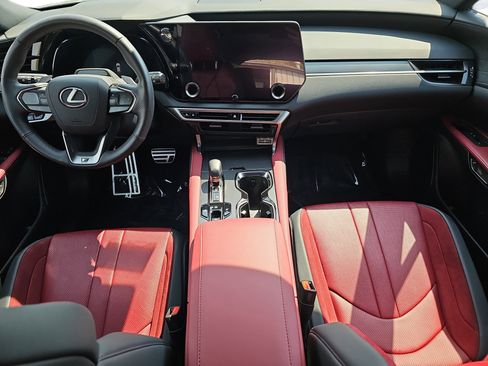 Used 2024 Lexus RX 500h F Sport w/ Convenience Package image 9