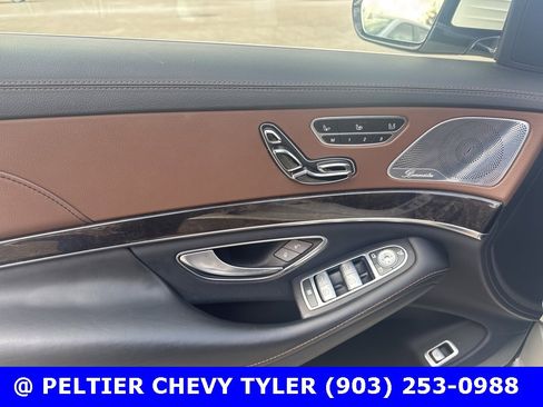 Used 2016 Mercedes-Benz S 550 Sedan image 12