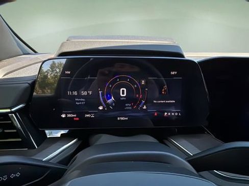 Used 2025 Chevrolet Tahoe Z71 w/ Z71 Off-Road Package AWD/4WD image 15