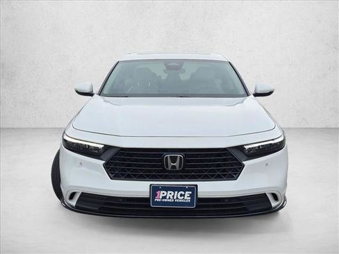 Used 2024 Honda Accord EX-L image 2