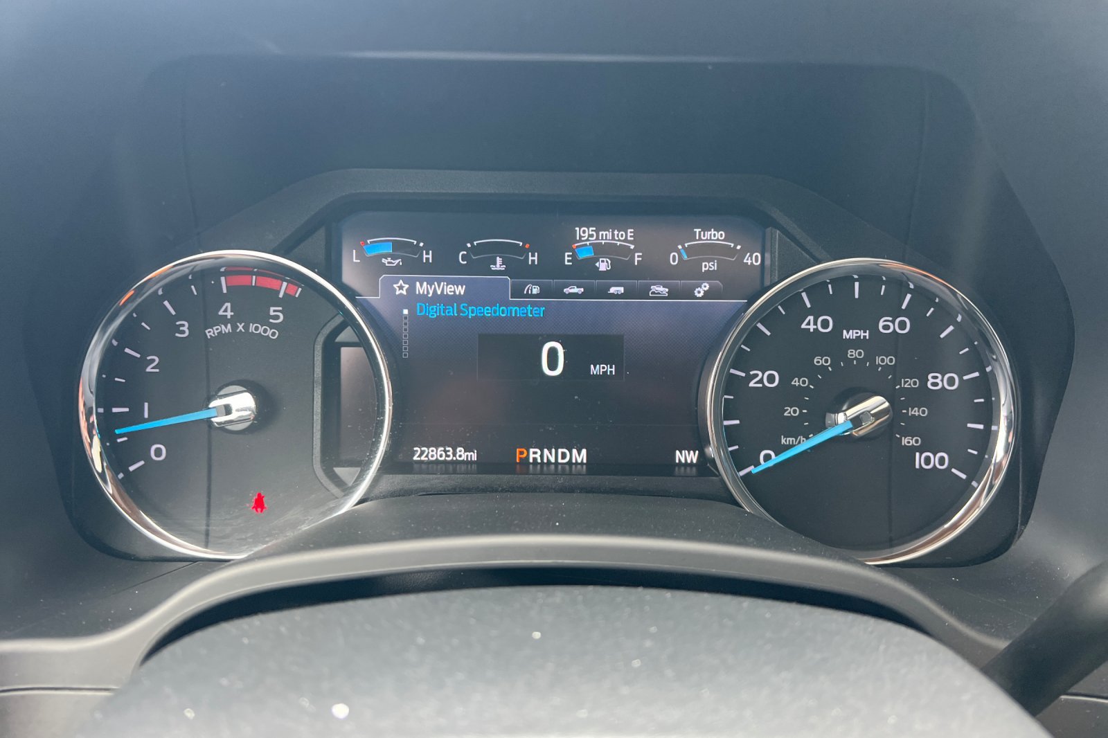 Used 2022 Ford F250 Lariat w/ Lariat Ultimate Package AWD/4WD image 28