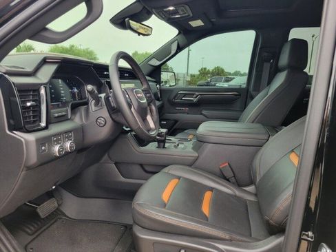 Used 2026 GMC Sierra 1500 AT4 w/ AT4 Premium Package AWD/4WD image 22