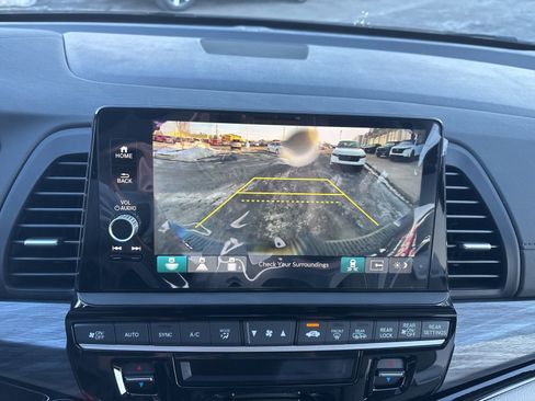 New 2026 Honda Odyssey Elite image 18