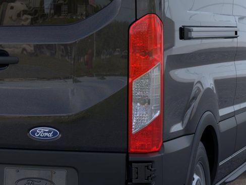 New 2026 Ford Transit 150 148 Medium Roof w/ Load Area Protection Package RWD image 22