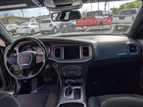 Used 2022 Dodge Charger GT RWD image 14