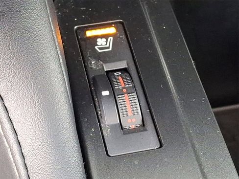 Used 2023 Lexus GX 460 Premium image 26