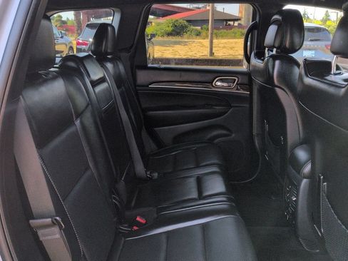 Used 2016 Jeep Grand Cherokee Overland AWD/4WD image 29