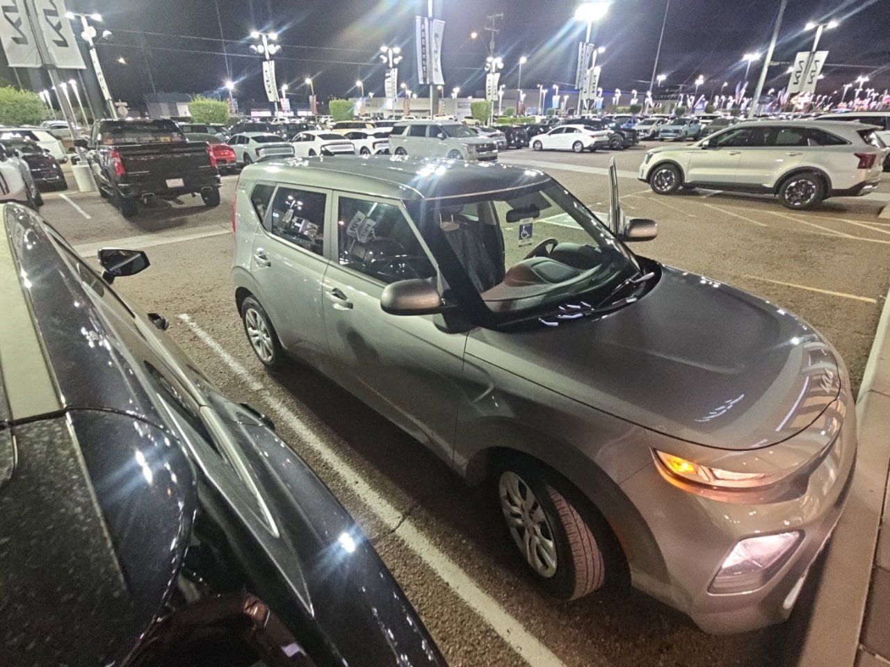 Certified 2022 Kia Soul LX FWD image 4