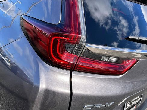 Used 2021 Honda CR-V Touring image 28