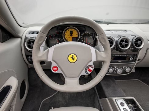 Used 2009 Ferrari F430 Spider RWD image 10