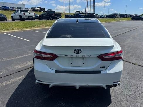 Certified 2020 Toyota Camry XSE FWD image 4
