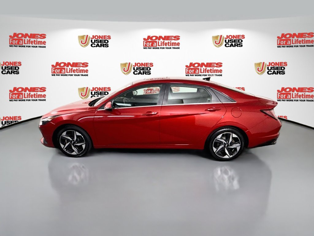 Used 2021 Hyundai Elantra Limited w/ Cargo Package FWD image 16