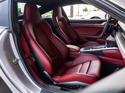 Certified 2022 Porsche 911 Turbo S AWD/4WD image 44