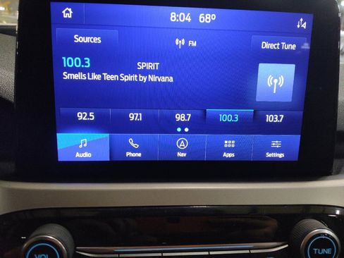 Used 2020 Ford Escape SEL FWD image 25