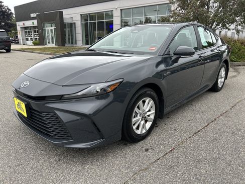 Used 2026 Toyota Camry LE w/ Convenience Package AWD/4WD image 1