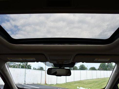 Used 2019 Honda CR-V Touring image 30