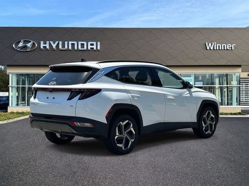 Certified 2023 Hyundai Tucson Limited AWD/4WD image 3