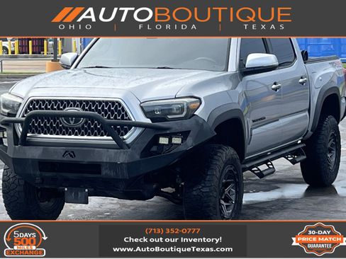 Used 2019 Toyota Tacoma TRD Off-Road w/ Technology Package AWD/4WD image 1