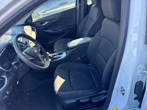 Used 2023 Chevrolet Malibu LS image 7