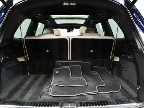 Used 2025 Mercedes-Benz GLS 450 4MATIC image 31