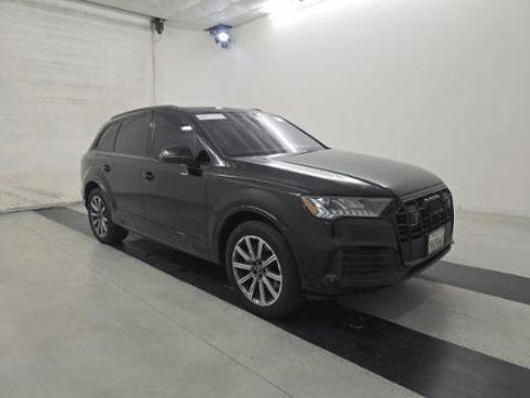 Used 2023 Audi Q7 2.0T Premium Plus w/ Premium Plus Package AWD/4WD image 3
