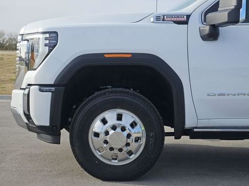 New 2026 GMC Sierra 3500 Denali w/ Denali Reserve Package image 6