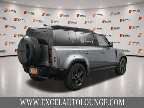 Used 2023 Land Rover Defender 110 X-Dynamic SE AWD/4WD image 5