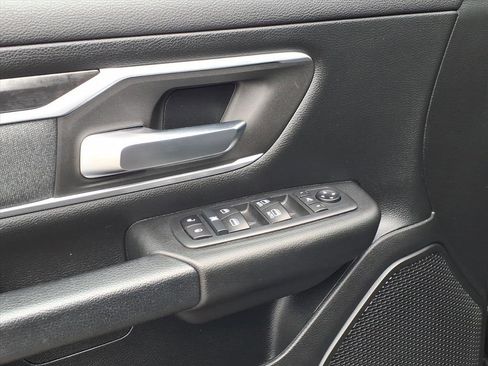 Used 2020 RAM 1500 Big Horn image 4