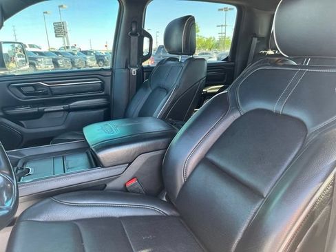 Used 2022 RAM 1500 Limited w/ Body Color Bumper Group AWD/4WD image 14