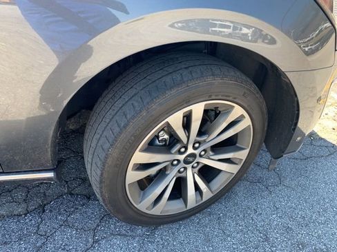 Used 2020 Ford Expedition Max Limited w/ Equipment Group 302A image 10