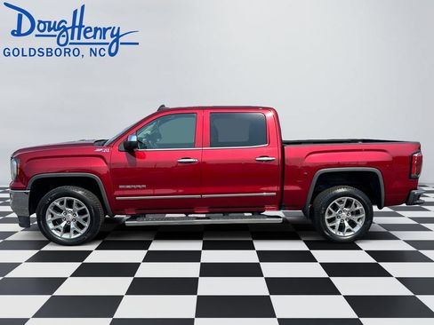 Used 2018 GMC Sierra 1500 SLT w/ SLT Premium Package AWD/4WD image 2