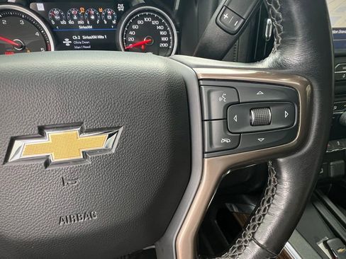 Used 2023 Chevrolet Silverado 3500 High Country image 49