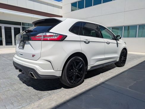 Used 2020 Ford Edge ST w/ Equipment Group 401A AWD/4WD image 4