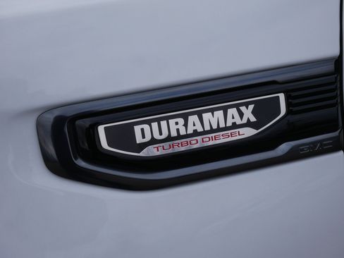 Used 2022 GMC Sierra 1500 AT4 w/ AT4 Premium Package image 17