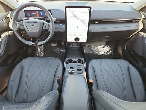 Used 2024 Ford Mustang Mach-E Select image 15