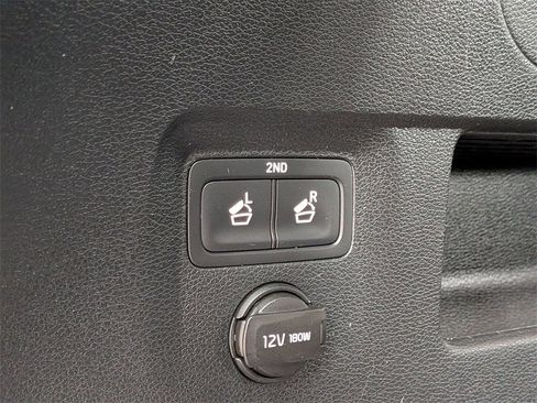 Certified 2022 Kia Telluride S image 10