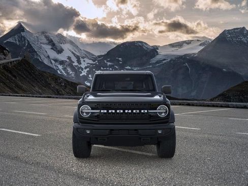 New 2026 Ford Bronco Outer Banks AWD/4WD image 6