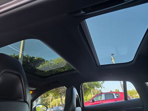 Used 2022 Porsche Panamera Platinum Edition image 25