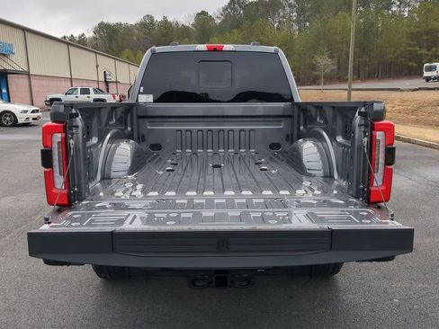 Used 2025 Ford F250 Platinum AWD/4WD image 17