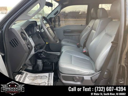Used 2016 Ford F250 XL w/ XL Appearance Package AWD/4WD image 11