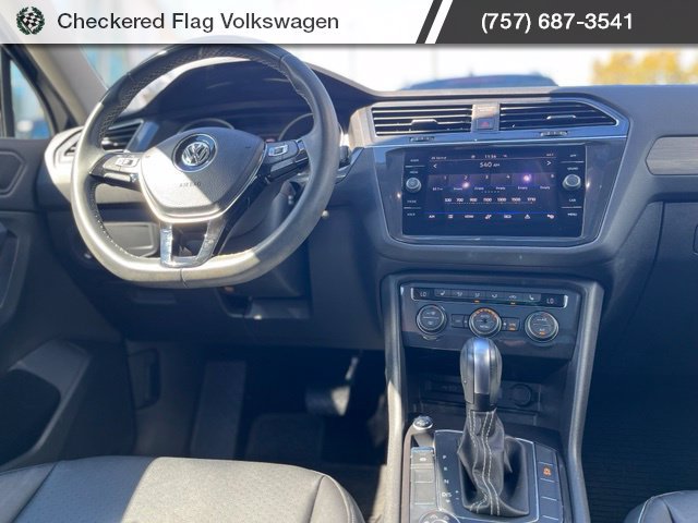 Used 2021 Volkswagen Tiguan SE w/ Panoramic Sunroof Package AWD/4WD image 32