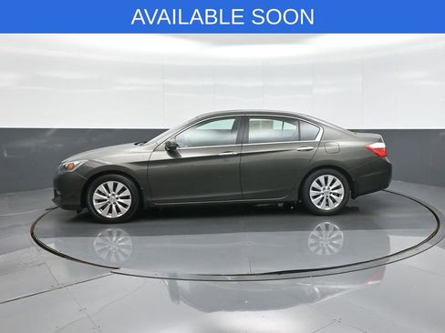 Used 2013 Honda Accord EX image 4