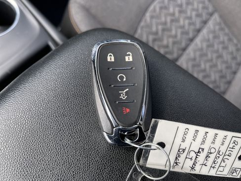 Used 2024 Chevrolet Equinox LT image 43